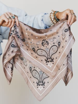 Star Keeper Bandana - Mocha OS / Mocha