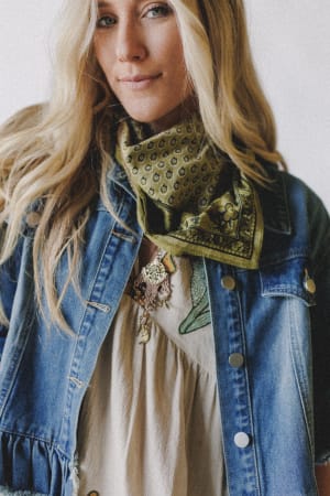 Sole Drift Scarf: undefined