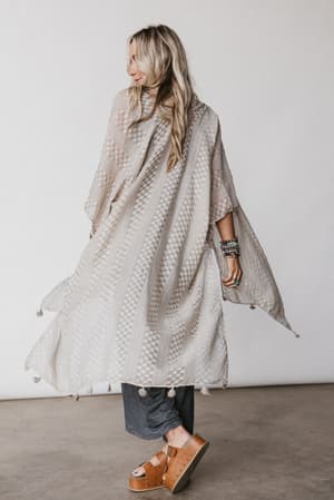 boheme-breeze-kimono-taupe/Taupe