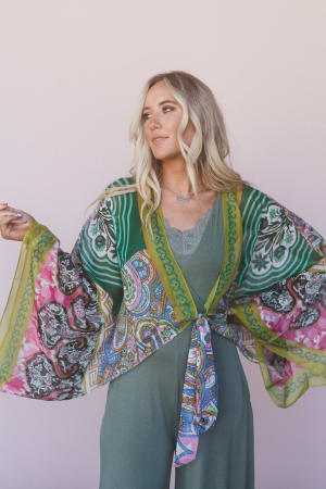 blooming-mosaic-wrap-lime/Lime