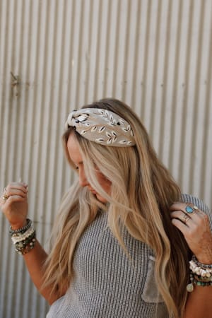 Monochrome Bloom Garden Headband: undefined