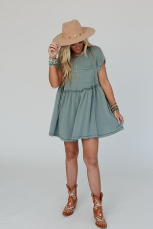subtle-escape-textured-dress-olive-vintage/Olive Vintage
