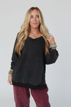 crossed-paths-sweatshirt-black/Black