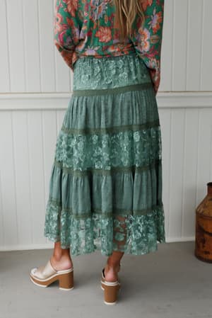 lace-horizon-maxi-skirt-sage/Sage