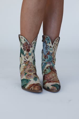 Canyon Rose Boots in Multi from 3BN