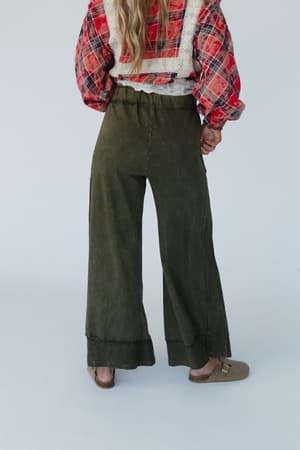 heaven-sent-wide-leg-pant-olive/Olive