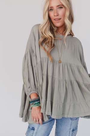 in-the-clouds-tunic-top-olive/Olive