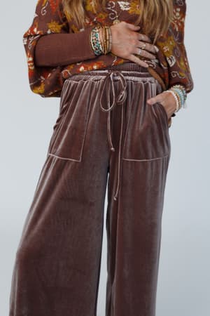 luxe-nights-velvet-drawstring-pants-coco23/Coco