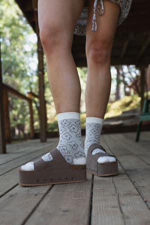 retro-bloom-socks-ivory/Ivory