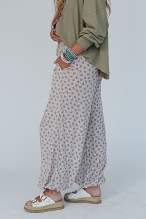 emberlyn-wide-leg-cinched-pants-taupe/Taupe