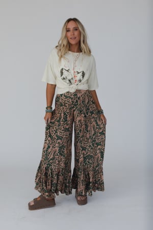paisley-dream-ruffled-pants-green/Green