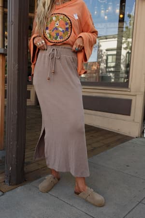 desert-rose-maxi-skirt-acorn/Acorn