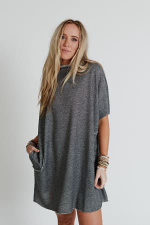 laid-back-luxe-dress-two-tone-black/Two Tone Black