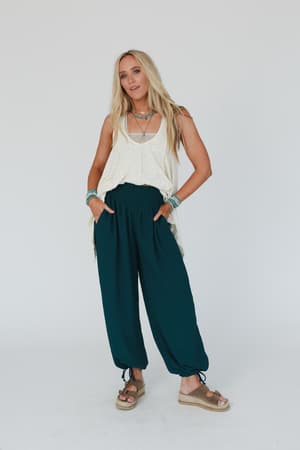 oceana-cinched-pants-hunter-green/Hunter Green