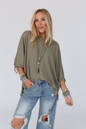 little-lark-puff-sleeve-tee-olive/Olive