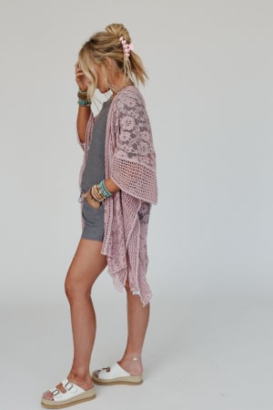 breezy-floral-lace-kimono-rose/Rose