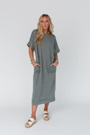 laurel-short-sleeve-maxi-dress-olive/Olive
