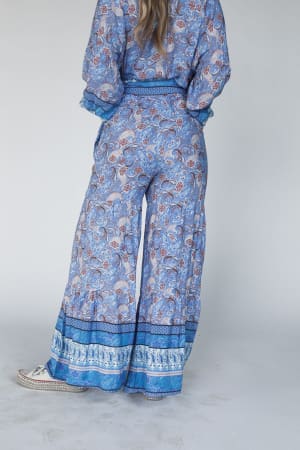 the-nest-lani-wide-leg-pants-blue-border-print/Blue Multi