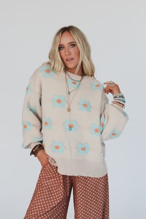 rainy-bloom-sweater-almond/Almond