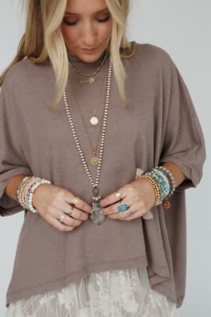 gizelle-necklace-blush/Blush