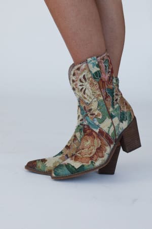 side view of Canyon Rose Boots in Multi from 3BN