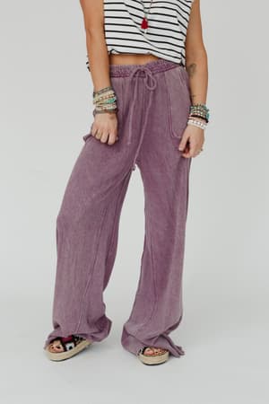 relaxing-robin-wide-leg-pant-purple/Purple