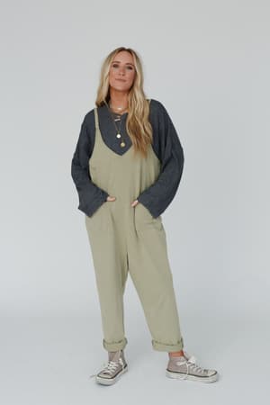 mitzy-v-neck-jumpsuit-sage/Sage