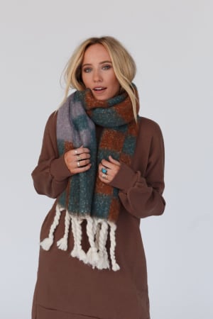 check-me-out-tassel-scarf-teal/Teal