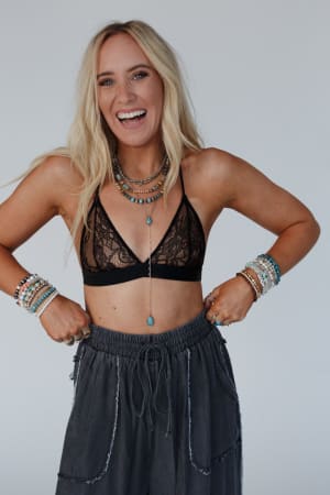 lace-luxe-triangle-bralette-black/Black