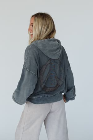 Janelle Peace Patch Sweatshirt Top: undefined