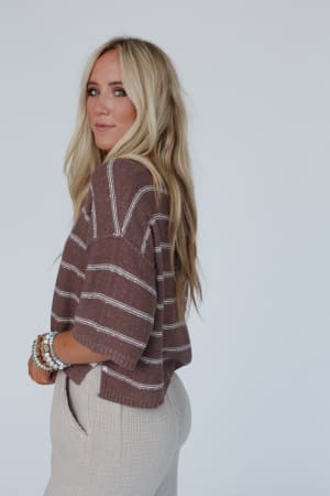 coastal-stripe-top-mocha/Mocha
