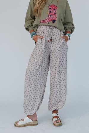 emberlyn-wide-leg-cinched-pants-taupe/Taupe