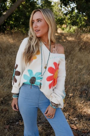 good-mood-flower-print-sweater-ivory/Ivory