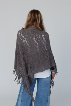 sea-beyond-lace-poncho-gray/Gray