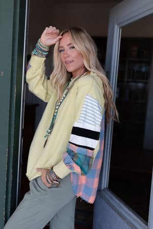 waylynn-hoodie-pullover-yellow/Yellow