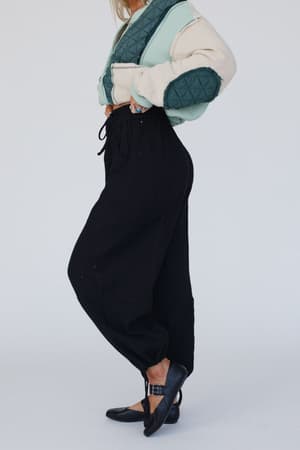 soul-voyage-harem-pants-black/Black