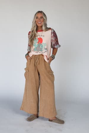 vibes-for-days-pants-camel/Brown