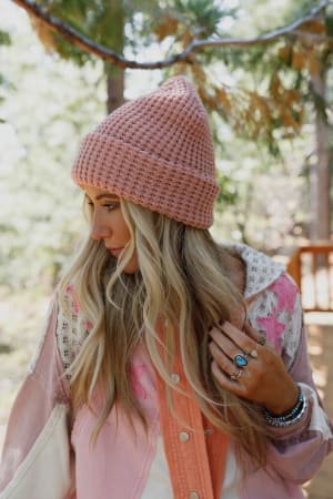 maybelle-waffle-beanie-rose/Rose