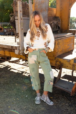 offshore-patchwork-detail-pants-light-green/Light Green