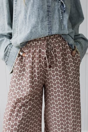 the-nest-true-wanderer-pants-light-taupe/Taupe