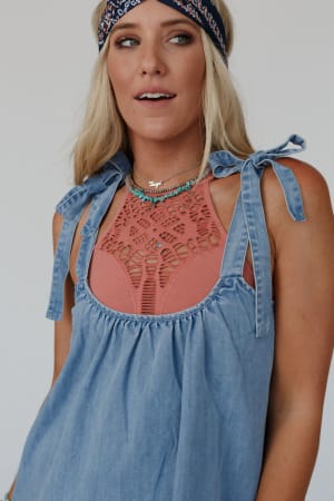 floral-cut-out-high-neck-bralette-rose/Rose