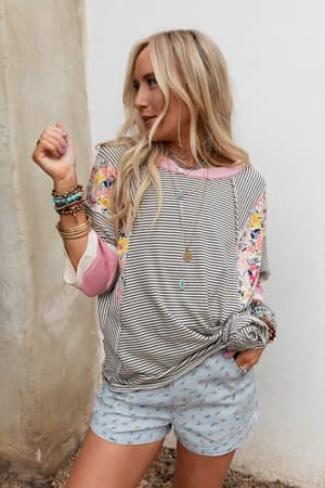 britt-patchwork-floral-print-top-oat/Oat