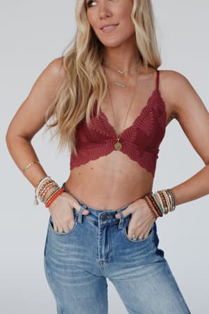butterfly-beauty-bralette-wine/Wine