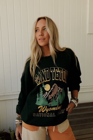 grand-teton-sweatshirt-green/Green
