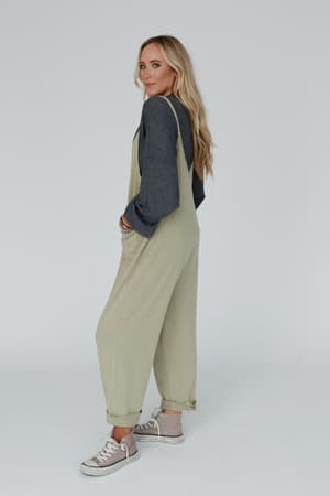 mitzy-v-neck-jumpsuit-sage/Sage