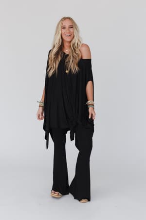 wren-tunic-and-cher-flare-set-black/Black