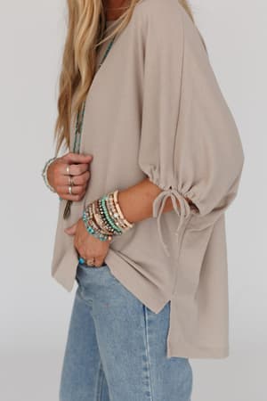 little-lark-puff-sleeve-tee-taupe/Taupe