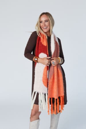 groovy-swirl-tassel-scarf-rust/Rust