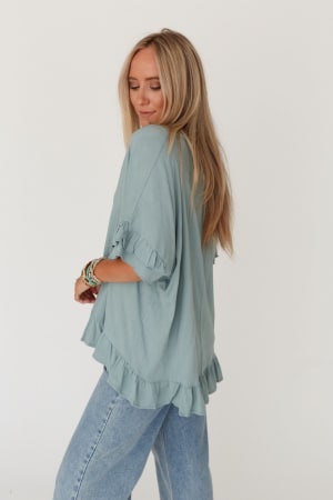 let-me-be-ruffled-top-beach-glass/Beach Glass