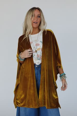 savoy-velvet-kimono-marigold/Marigold